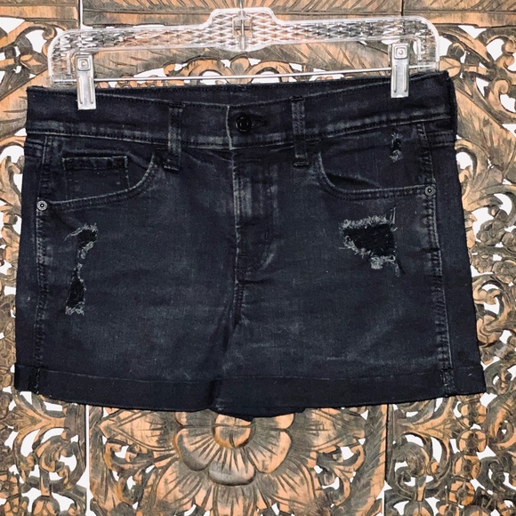 Old Navy Distressed Boyfriend Jean Shorts, Black, Mid Rise, Cuffed, Size 4 - Picture 4 of 12